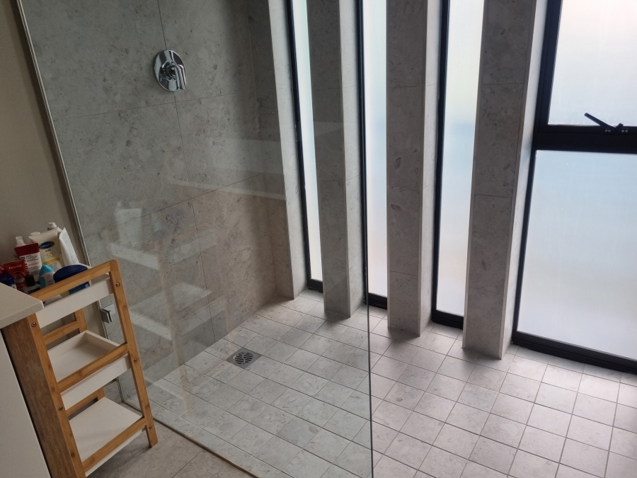 To Let 3 Bedroom Property for Rent in Izinga Park KwaZulu-Natal