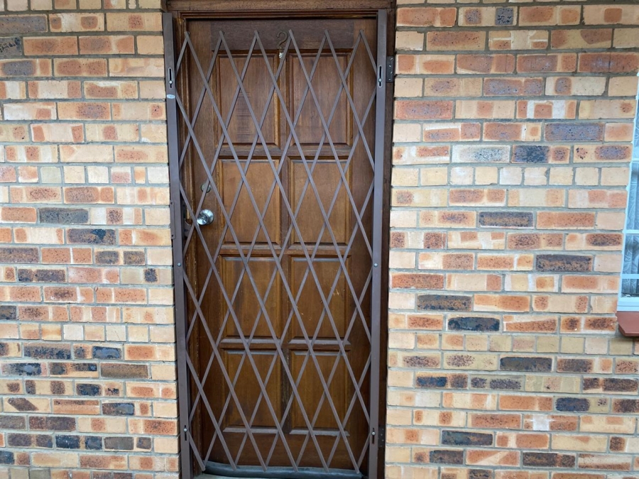 2 Bedroom Property for Sale in Clarendon KwaZulu-Natal