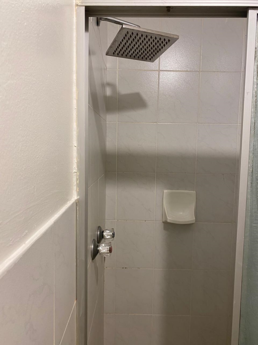 2 Bedroom Property for Sale in Clarendon KwaZulu-Natal