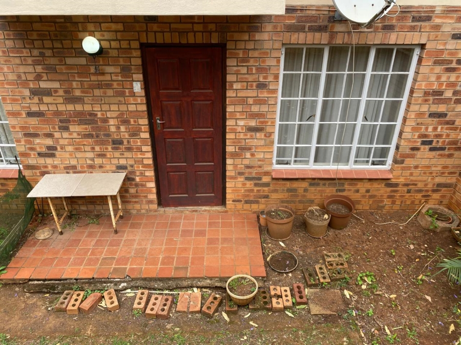 2 Bedroom Property for Sale in Clarendon KwaZulu-Natal