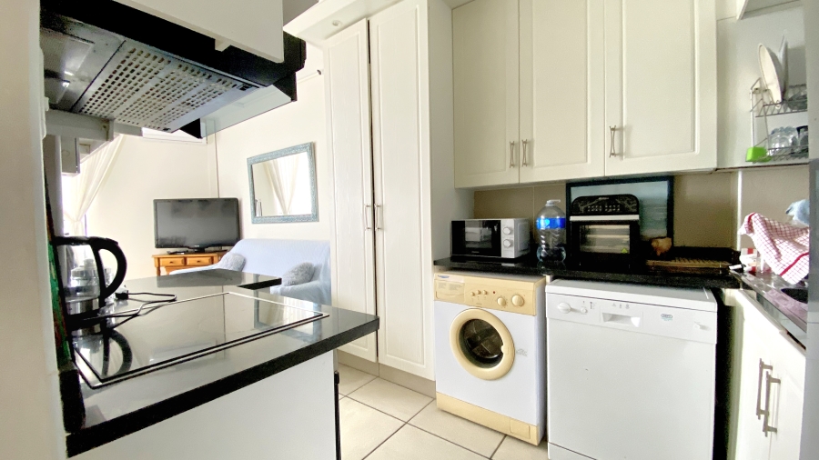 2 Bedroom Property for Sale in Hibberdene KwaZulu-Natal