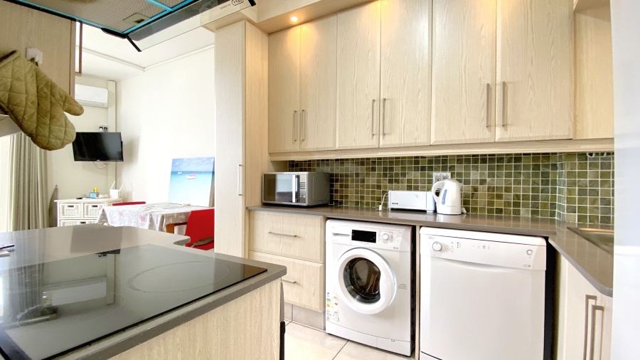 2 Bedroom Property for Sale in Hibberdene KwaZulu-Natal