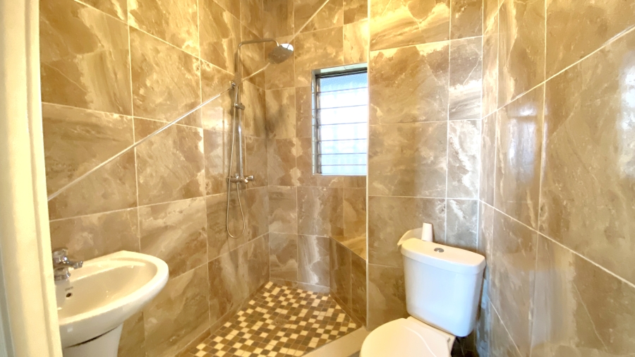 2 Bedroom Property for Sale in Hibberdene KwaZulu-Natal