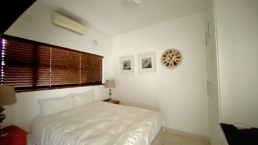 2 Bedroom Property for Sale in Hibberdene KwaZulu-Natal