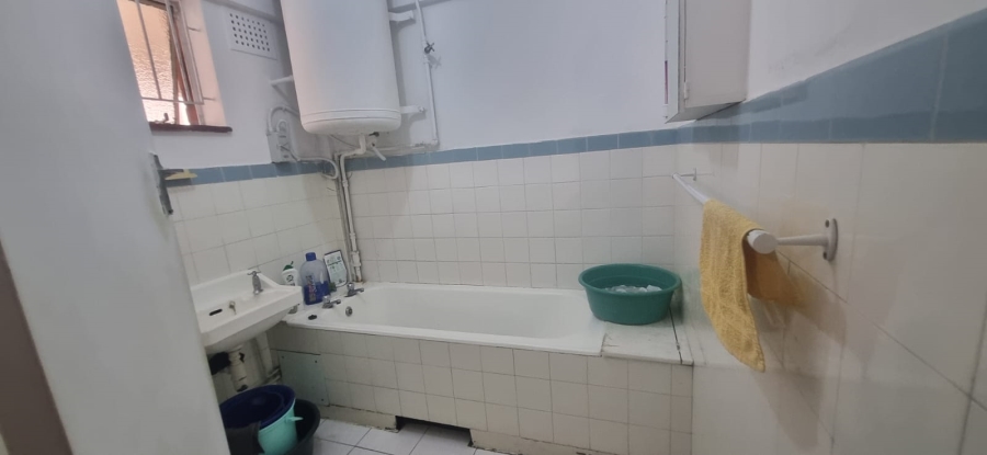 1 Bedroom Property for Sale in Glenwood KwaZulu-Natal