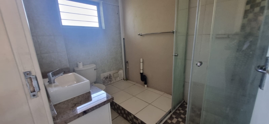 2 Bedroom Property for Sale in Glenwood KwaZulu-Natal