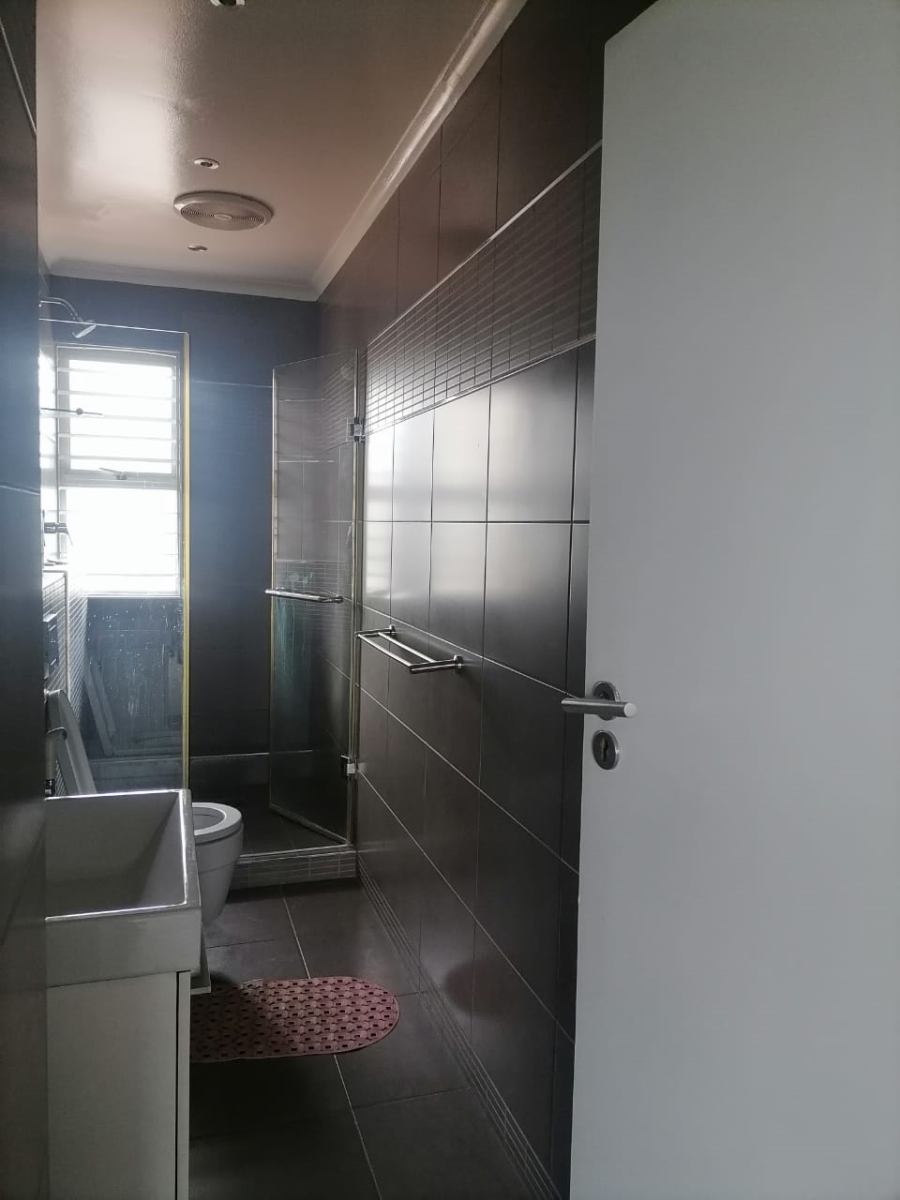 To Let 3 Bedroom Property for Rent in Sherwood KwaZulu-Natal