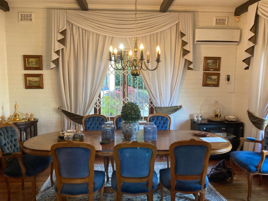 4 Bedroom Property for Sale in Cowies Hill KwaZulu-Natal