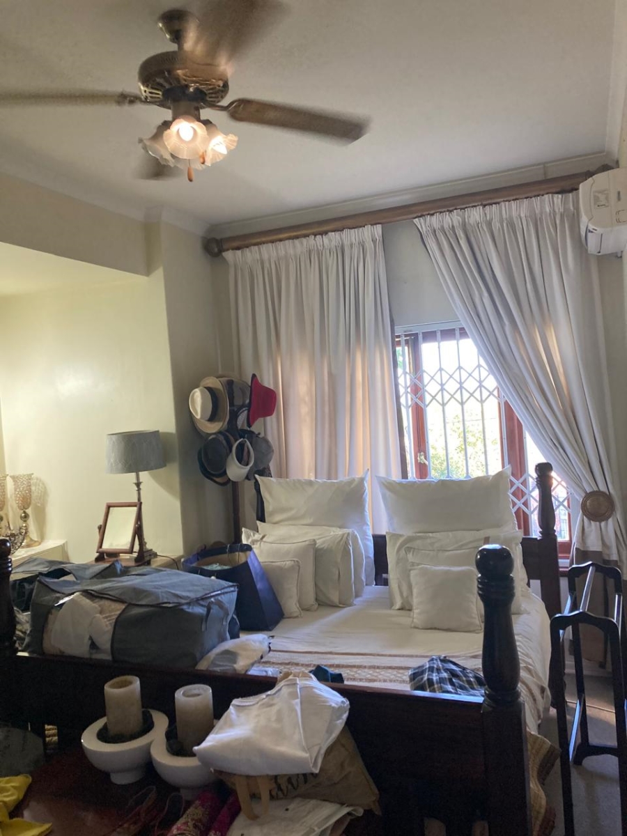 4 Bedroom Property for Sale in Cowies Hill KwaZulu-Natal