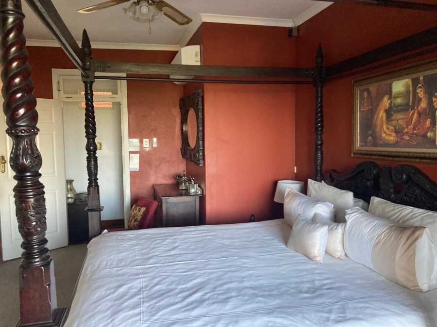 4 Bedroom Property for Sale in Cowies Hill KwaZulu-Natal