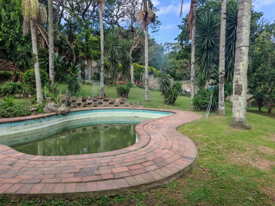 5 Bedroom Property for Sale in Cowies Hill KwaZulu-Natal