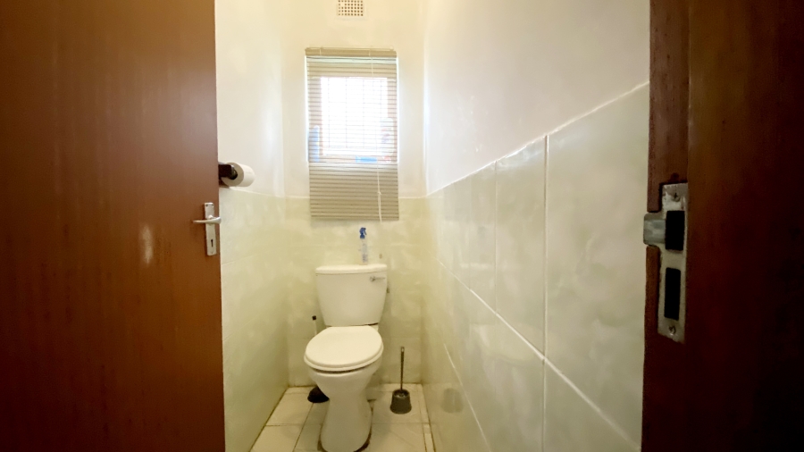 3 Bedroom Property for Sale in Pennington KwaZulu-Natal