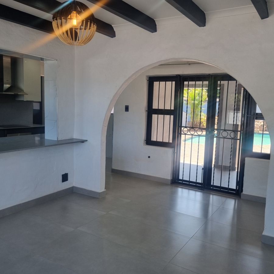 To Let 4 Bedroom Property for Rent in Umhlanga KwaZulu-Natal