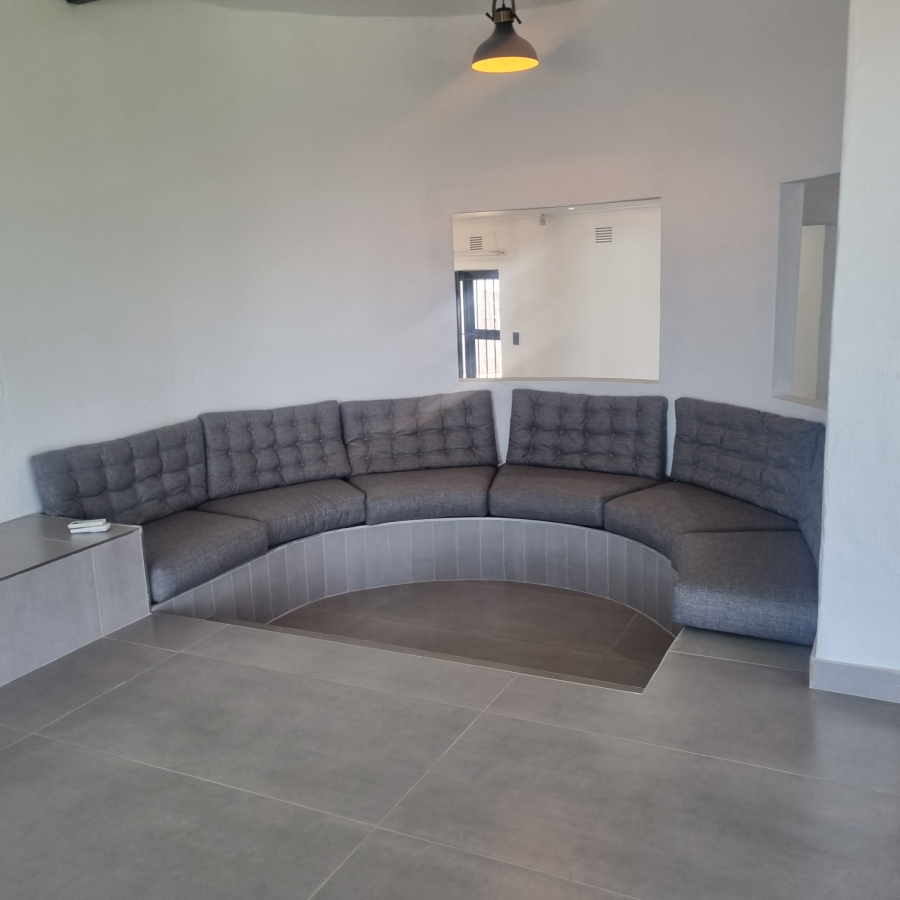 To Let 4 Bedroom Property for Rent in Umhlanga KwaZulu-Natal