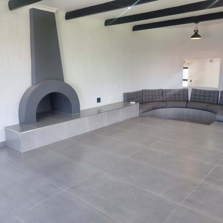 To Let 4 Bedroom Property for Rent in Umhlanga KwaZulu-Natal