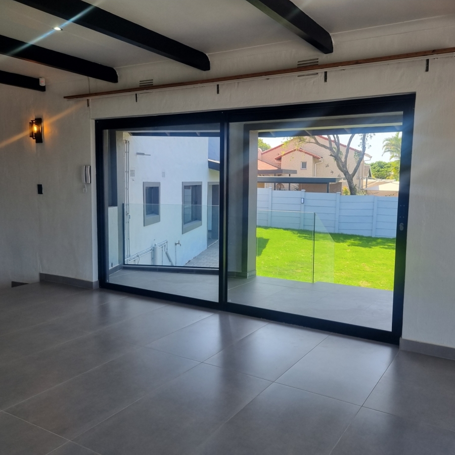 To Let 4 Bedroom Property for Rent in Umhlanga KwaZulu-Natal