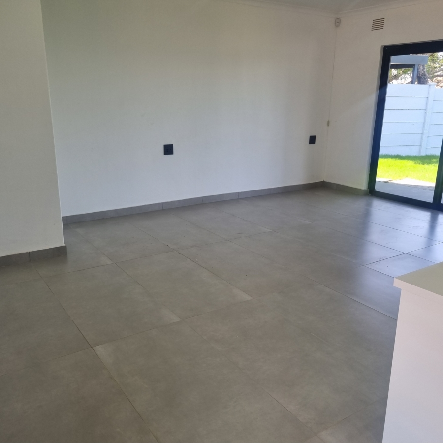 To Let 4 Bedroom Property for Rent in Umhlanga KwaZulu-Natal