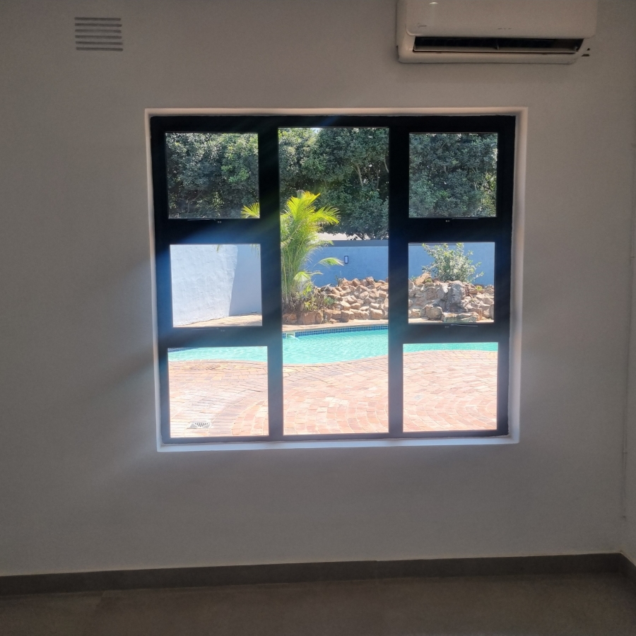 To Let 4 Bedroom Property for Rent in Umhlanga KwaZulu-Natal