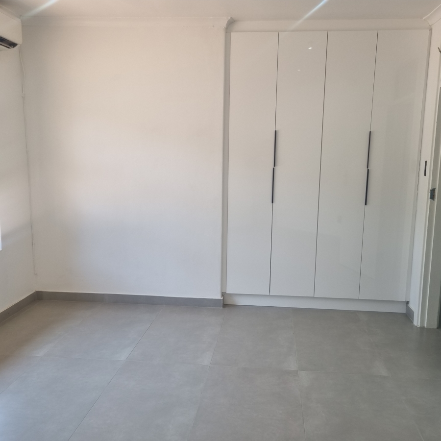 To Let 4 Bedroom Property for Rent in Umhlanga KwaZulu-Natal