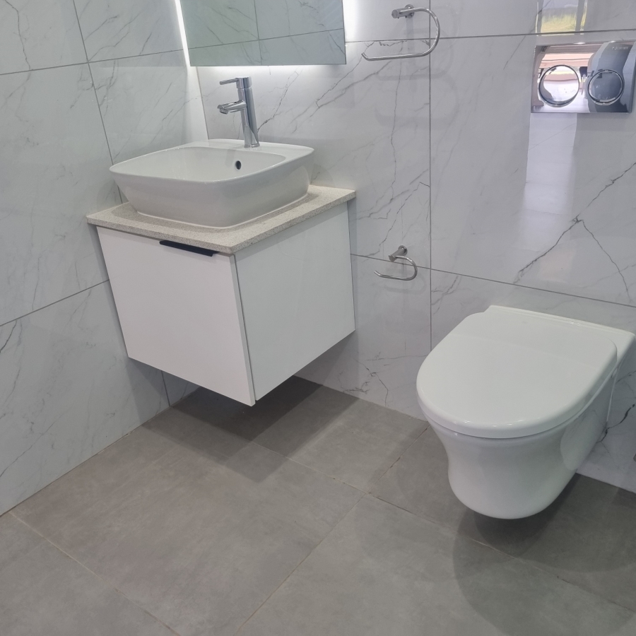 To Let 4 Bedroom Property for Rent in Umhlanga KwaZulu-Natal