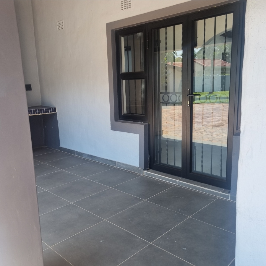 To Let 4 Bedroom Property for Rent in Umhlanga KwaZulu-Natal