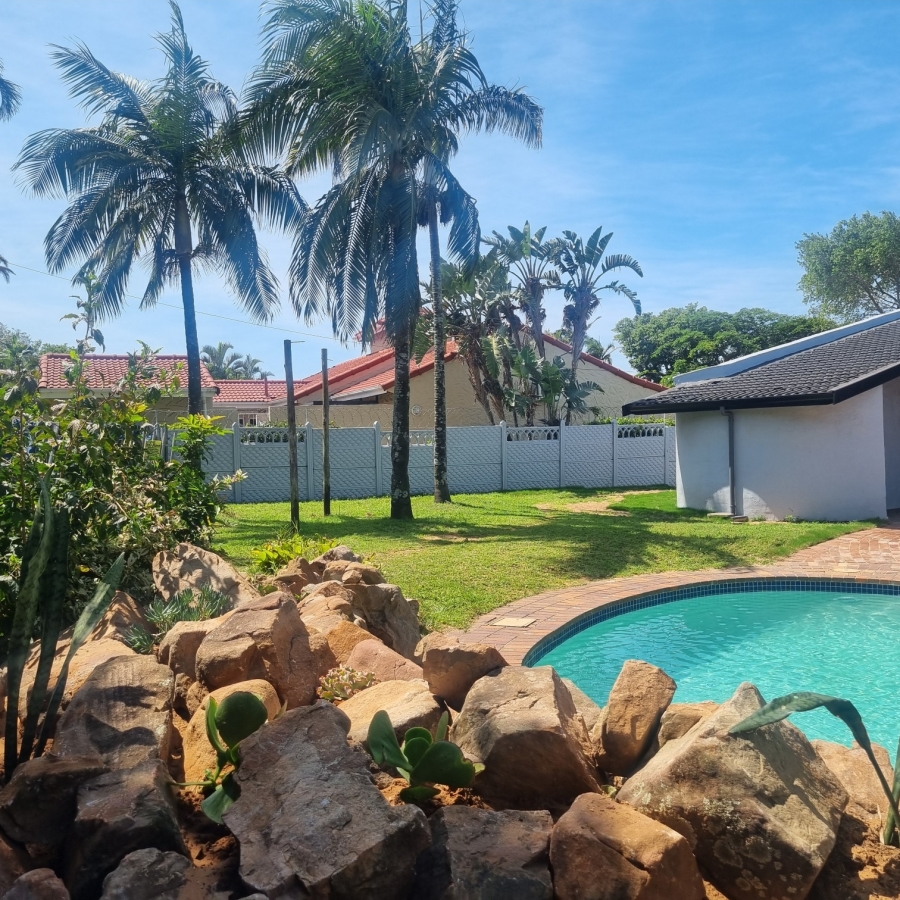 To Let 4 Bedroom Property for Rent in Umhlanga KwaZulu-Natal