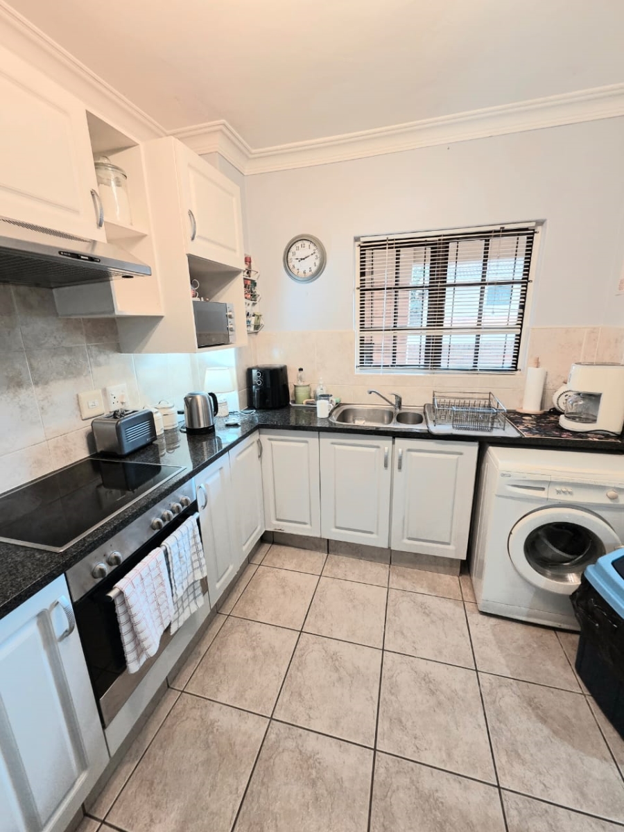 2 Bedroom Property for Sale in Clifton Hill Estate KwaZulu-Natal