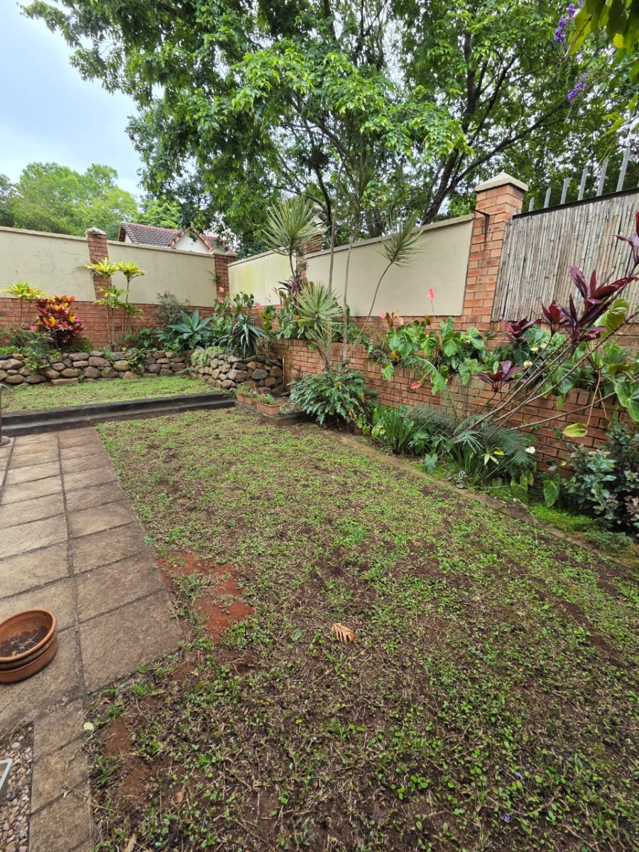 2 Bedroom Property for Sale in Clifton Hill Estate KwaZulu-Natal