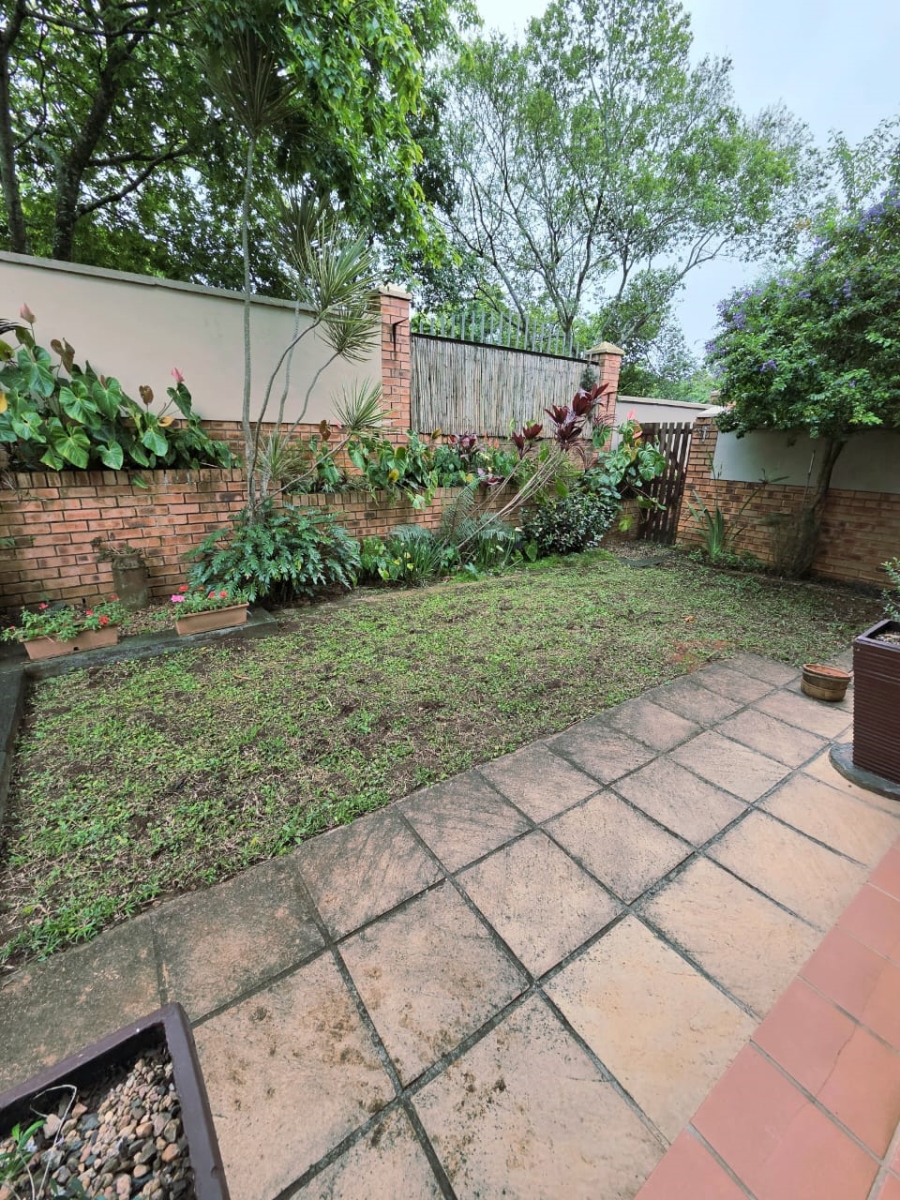 2 Bedroom Property for Sale in Clifton Hill Estate KwaZulu-Natal