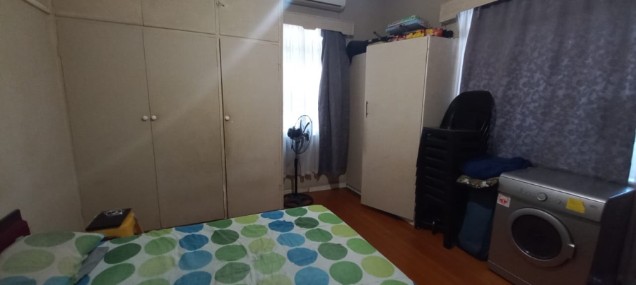 2 Bedroom Property for Sale in Glenwood KwaZulu-Natal