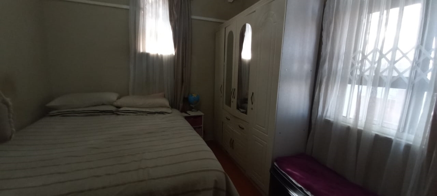 2 Bedroom Property for Sale in Glenwood KwaZulu-Natal