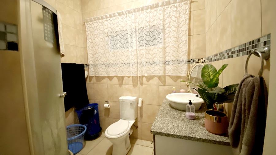 3 Bedroom Property for Sale in Elysium KwaZulu-Natal