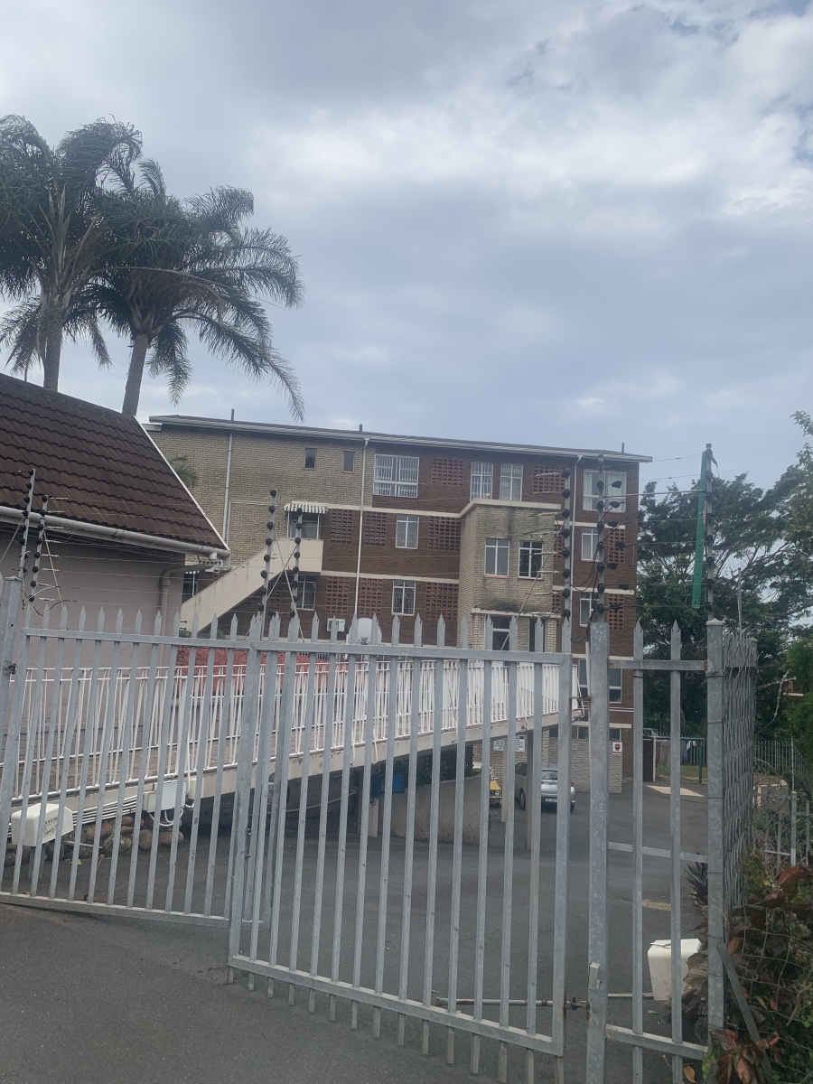 2 Bedroom Property for Sale in Windermere KwaZulu-Natal