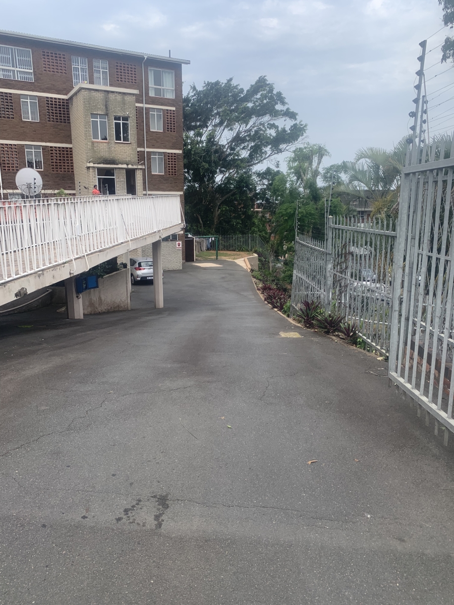 2 Bedroom Property for Sale in Windermere KwaZulu-Natal