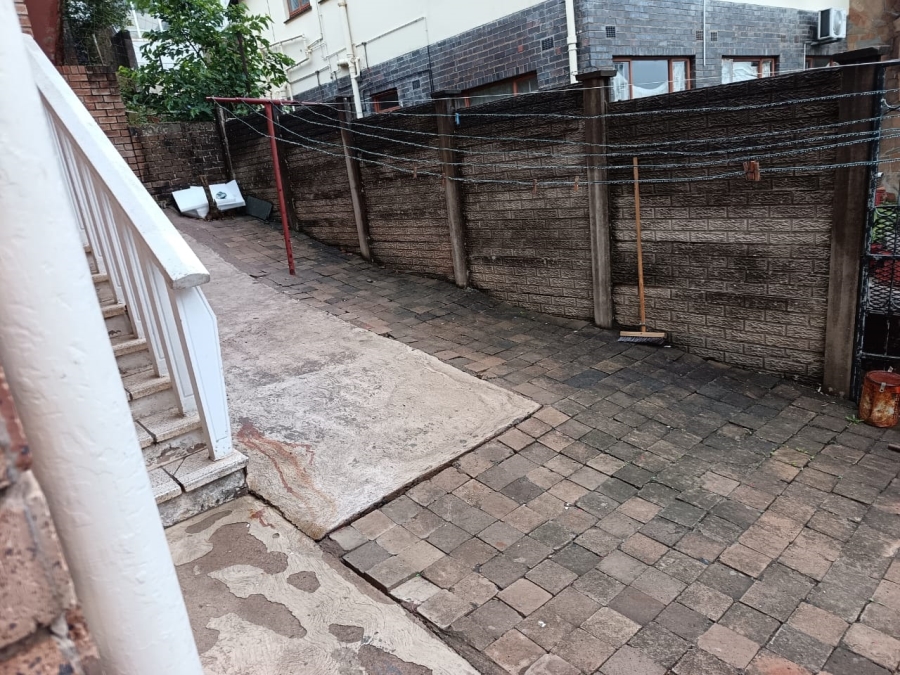 5 Bedroom Property for Sale in Reservoir Hills KwaZulu-Natal