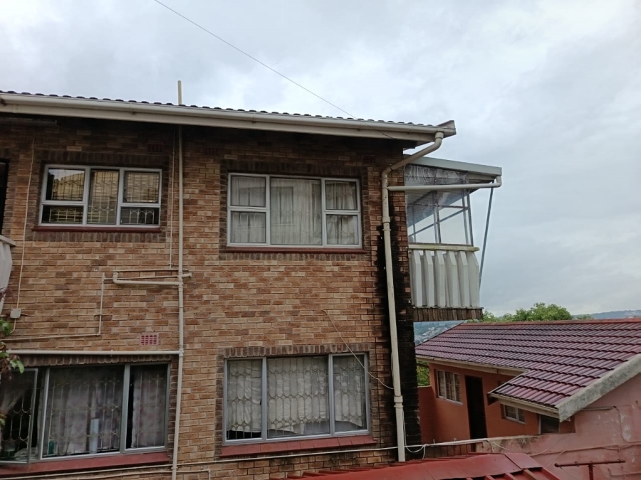 5 Bedroom Property for Sale in Reservoir Hills KwaZulu-Natal