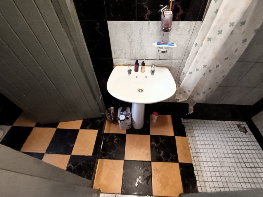 5 Bedroom Property for Sale in Reservoir Hills KwaZulu-Natal