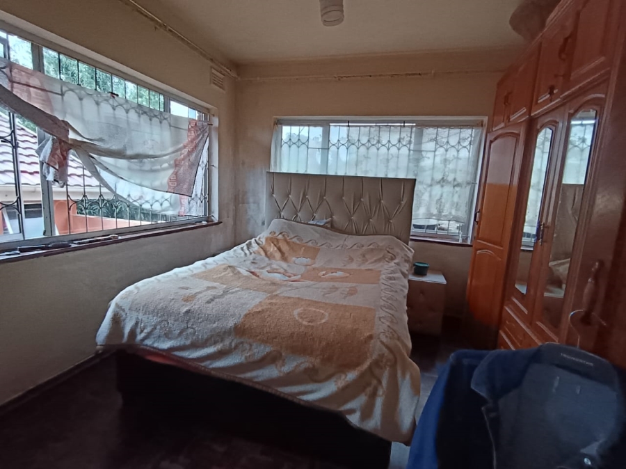 5 Bedroom Property for Sale in Reservoir Hills KwaZulu-Natal