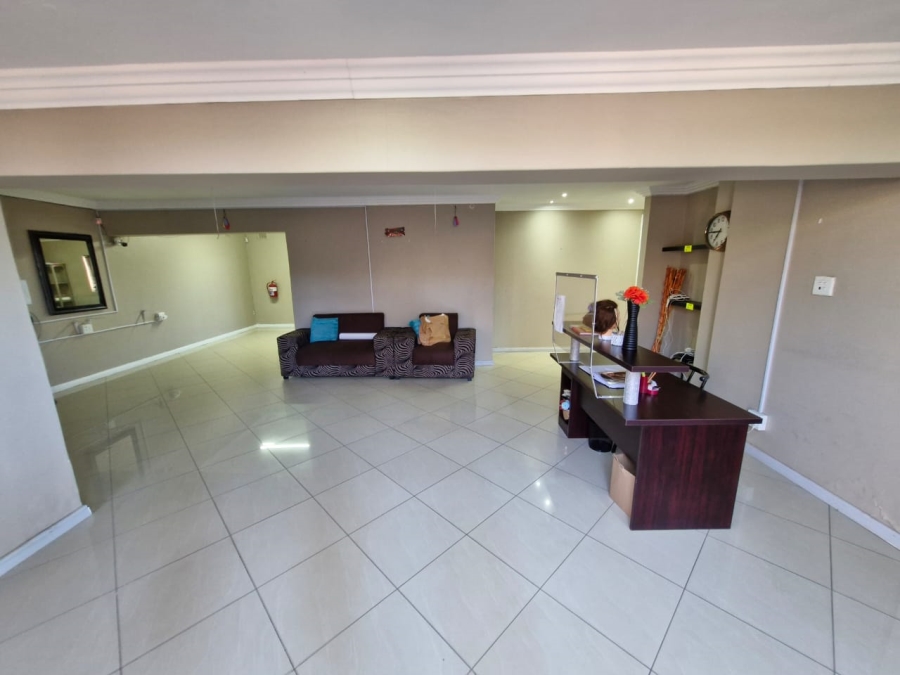 8 Bedroom Property for Sale in Malvern KwaZulu-Natal