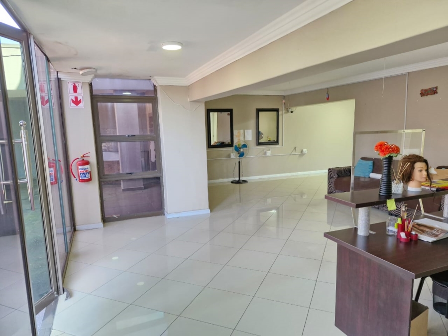 8 Bedroom Property for Sale in Malvern KwaZulu-Natal