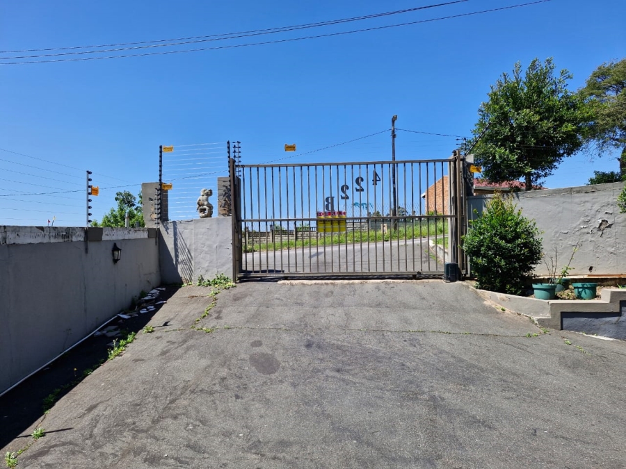 8 Bedroom Property for Sale in Malvern KwaZulu-Natal