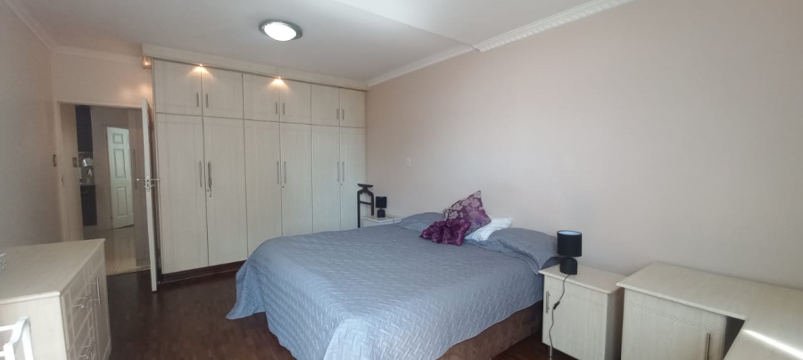 2 Bedroom Property for Sale in North Beach KwaZulu-Natal