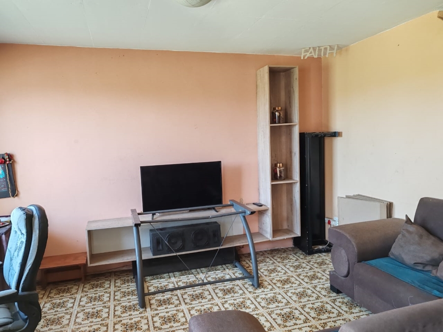 To Let 3 Bedroom Property for Rent in Clayfield KwaZulu-Natal