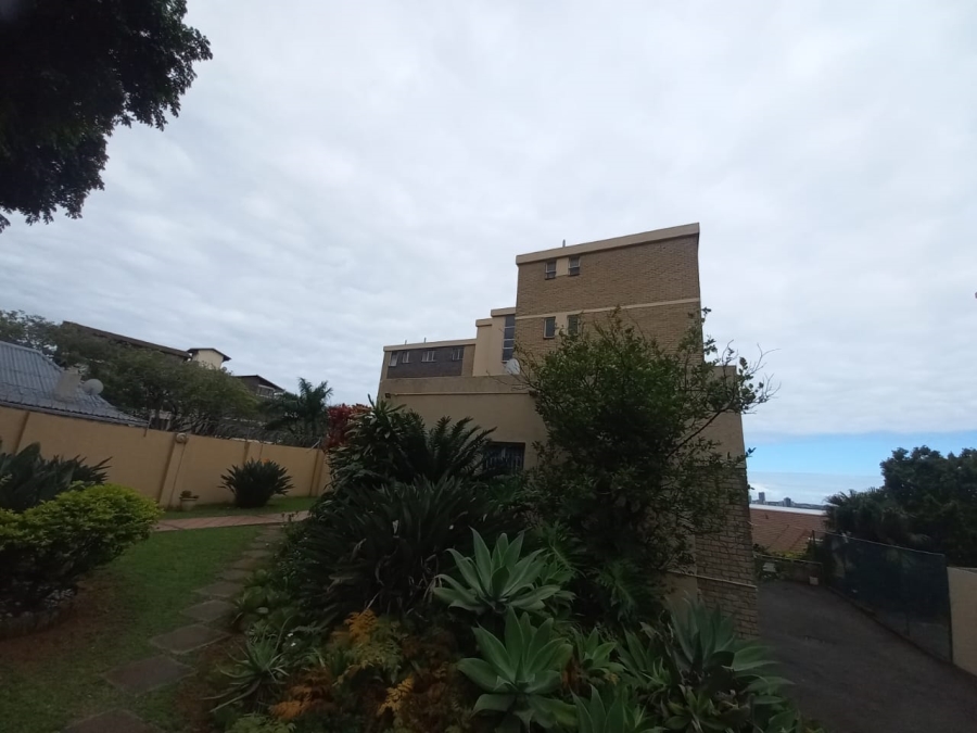 2 Bedroom Property for Sale in Essenwood KwaZulu-Natal