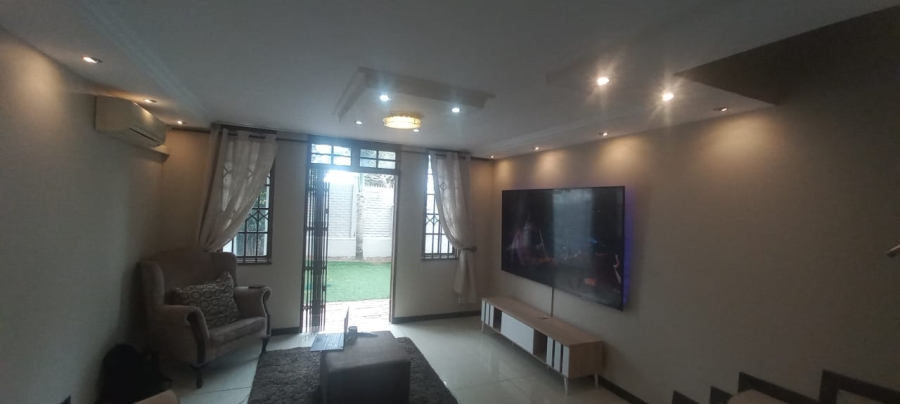 2 Bedroom Property for Sale in Windermere KwaZulu-Natal