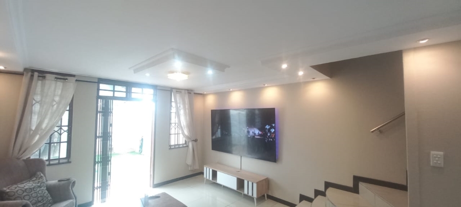 2 Bedroom Property for Sale in Windermere KwaZulu-Natal