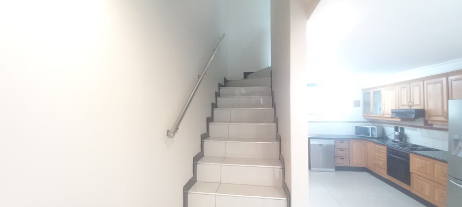 2 Bedroom Property for Sale in Windermere KwaZulu-Natal