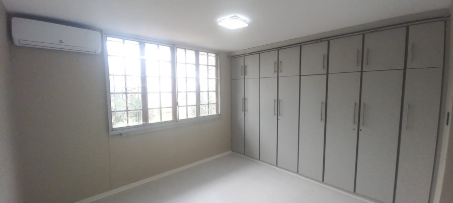 2 Bedroom Property for Sale in Windermere KwaZulu-Natal