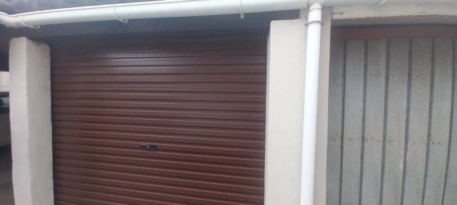 2 Bedroom Property for Sale in Windermere KwaZulu-Natal