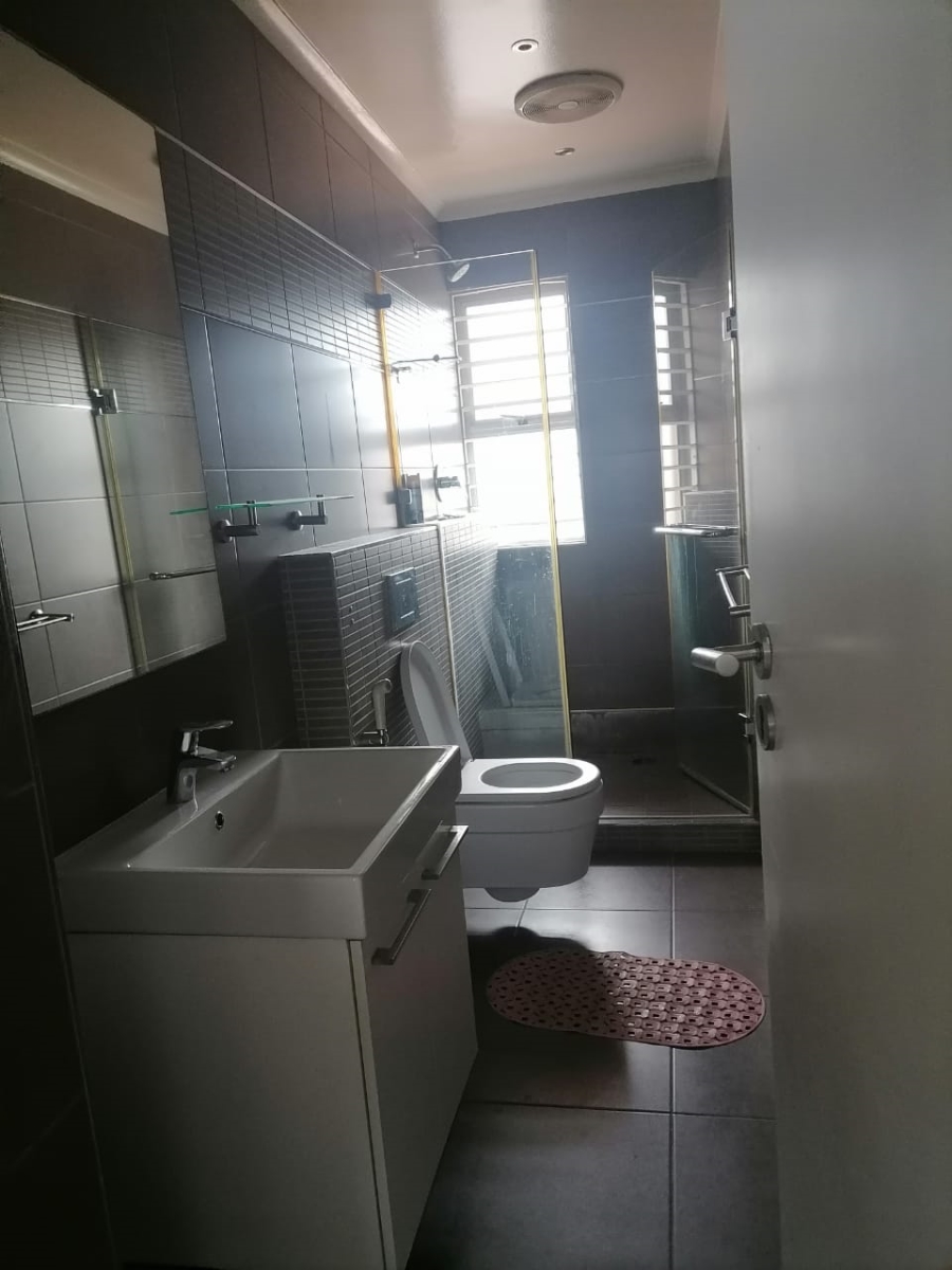 To Let 3 Bedroom Property for Rent in Sherwood KwaZulu-Natal